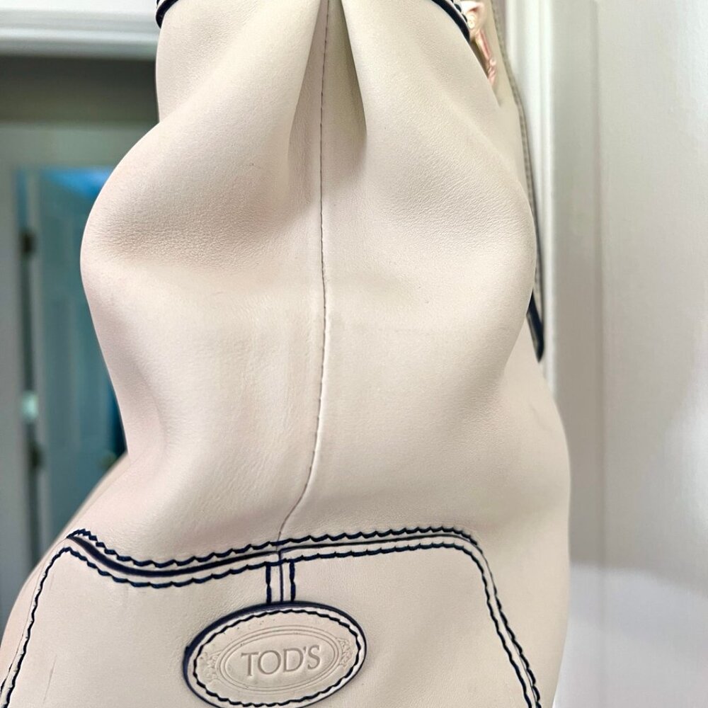 AUTHENTIC Italian Designer Tod's 'D Bag' Shoulder Bag - Picture 8 of 15